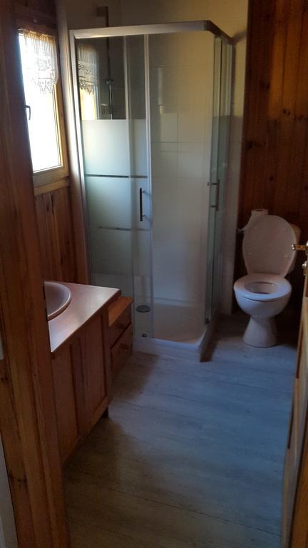 Camping La Motte Flottante La Freissinouse Exterior foto