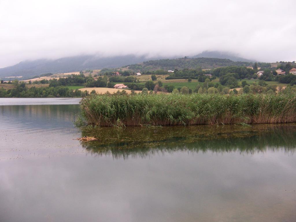 Camping La Motte Flottante La Freissinouse Exterior foto