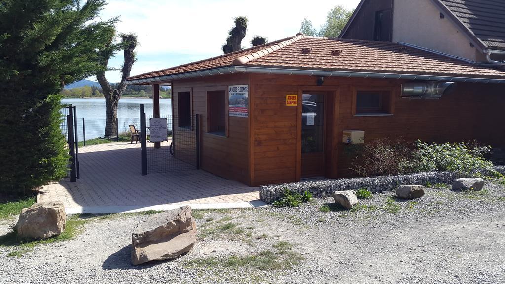 Camping La Motte Flottante La Freissinouse Exterior foto