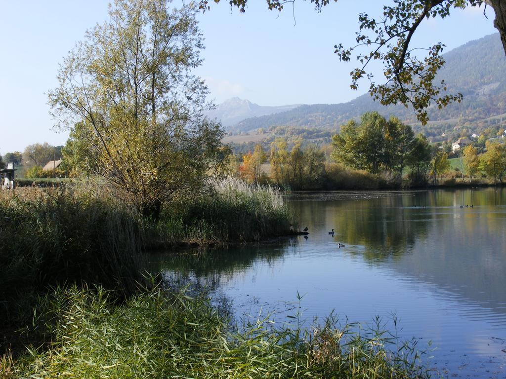 Camping La Motte Flottante La Freissinouse Exterior foto